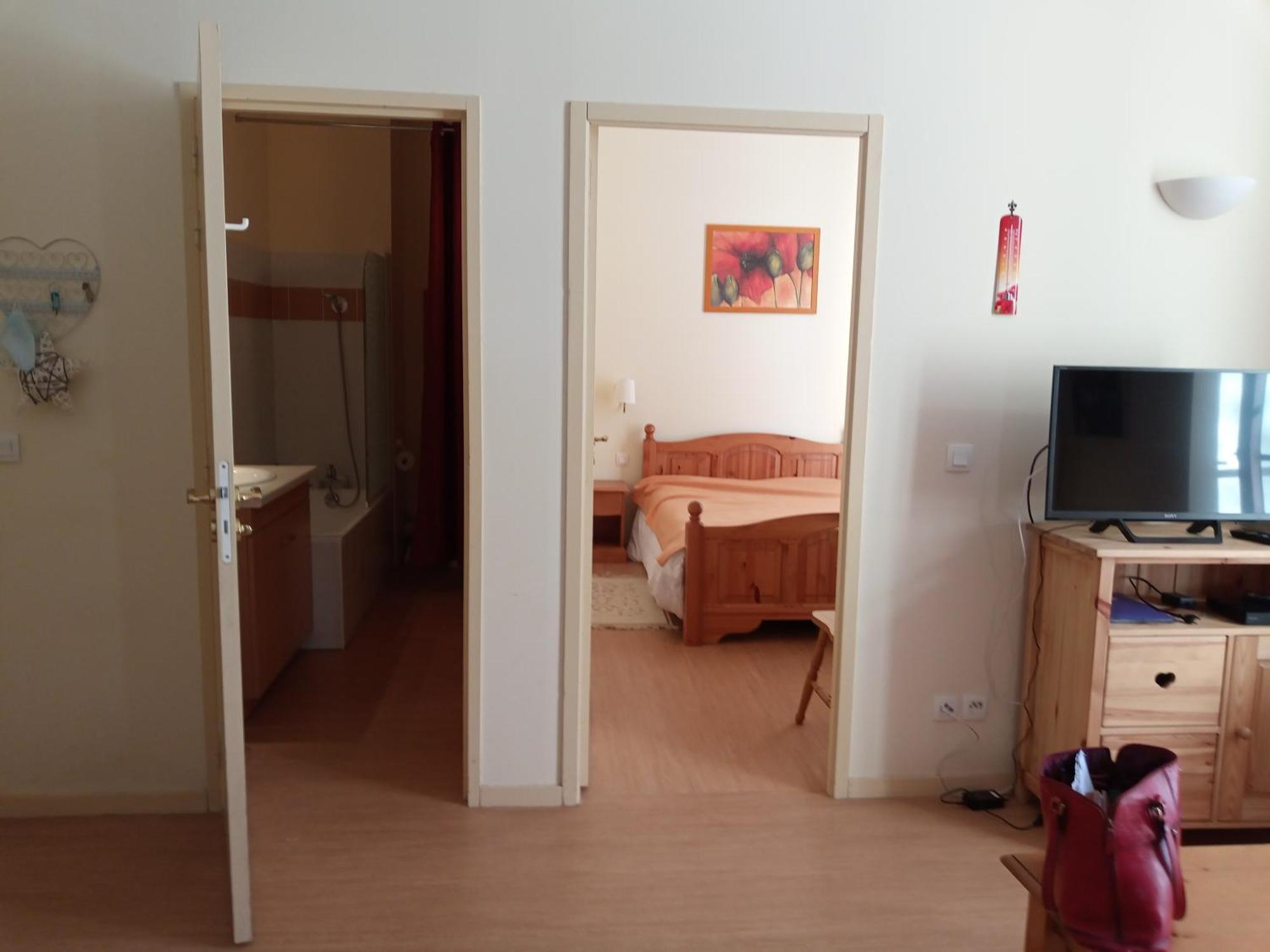Appartement A La Montagne โอลุส์เลส์แบงส์ ภายนอก รูปภาพ